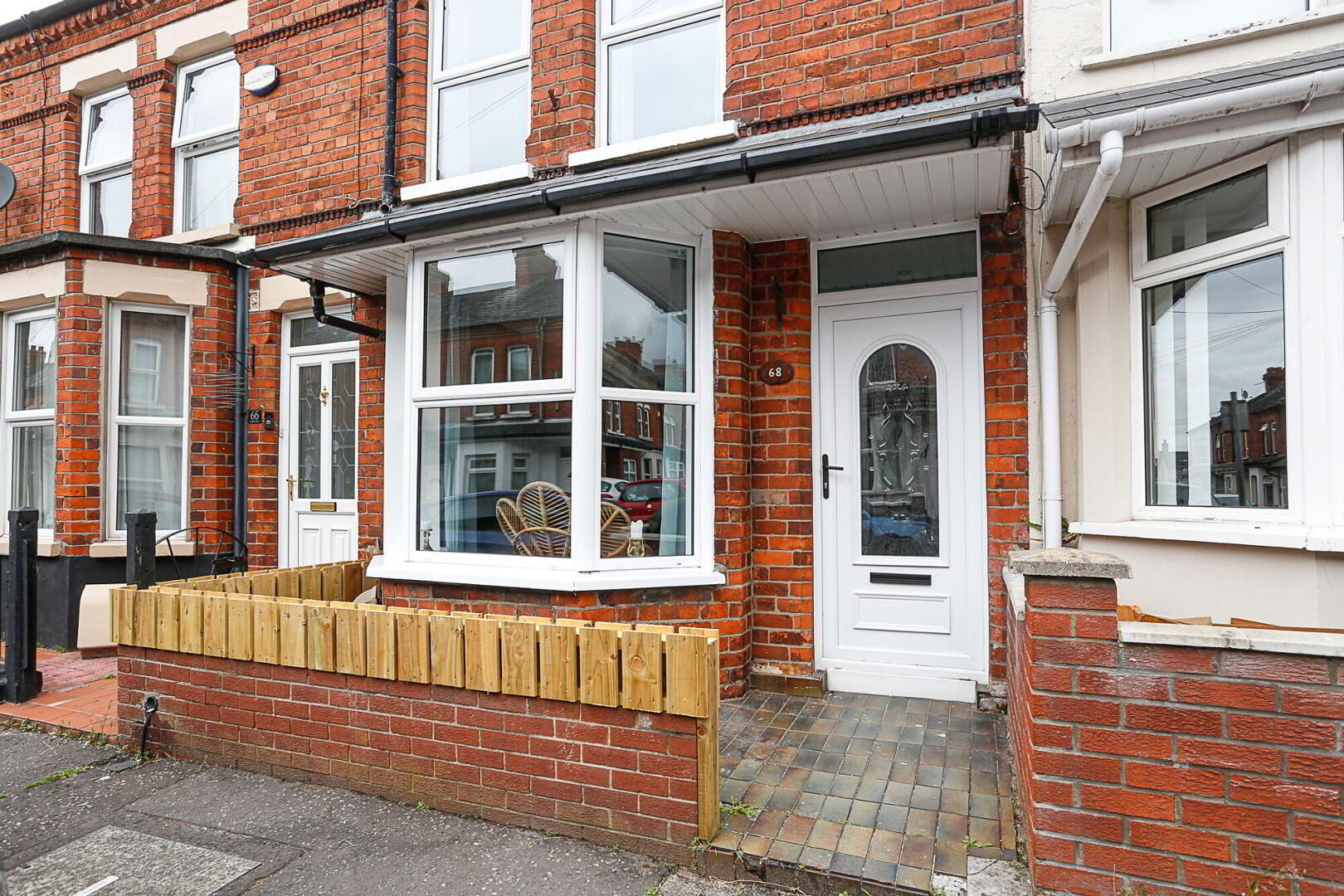property description image