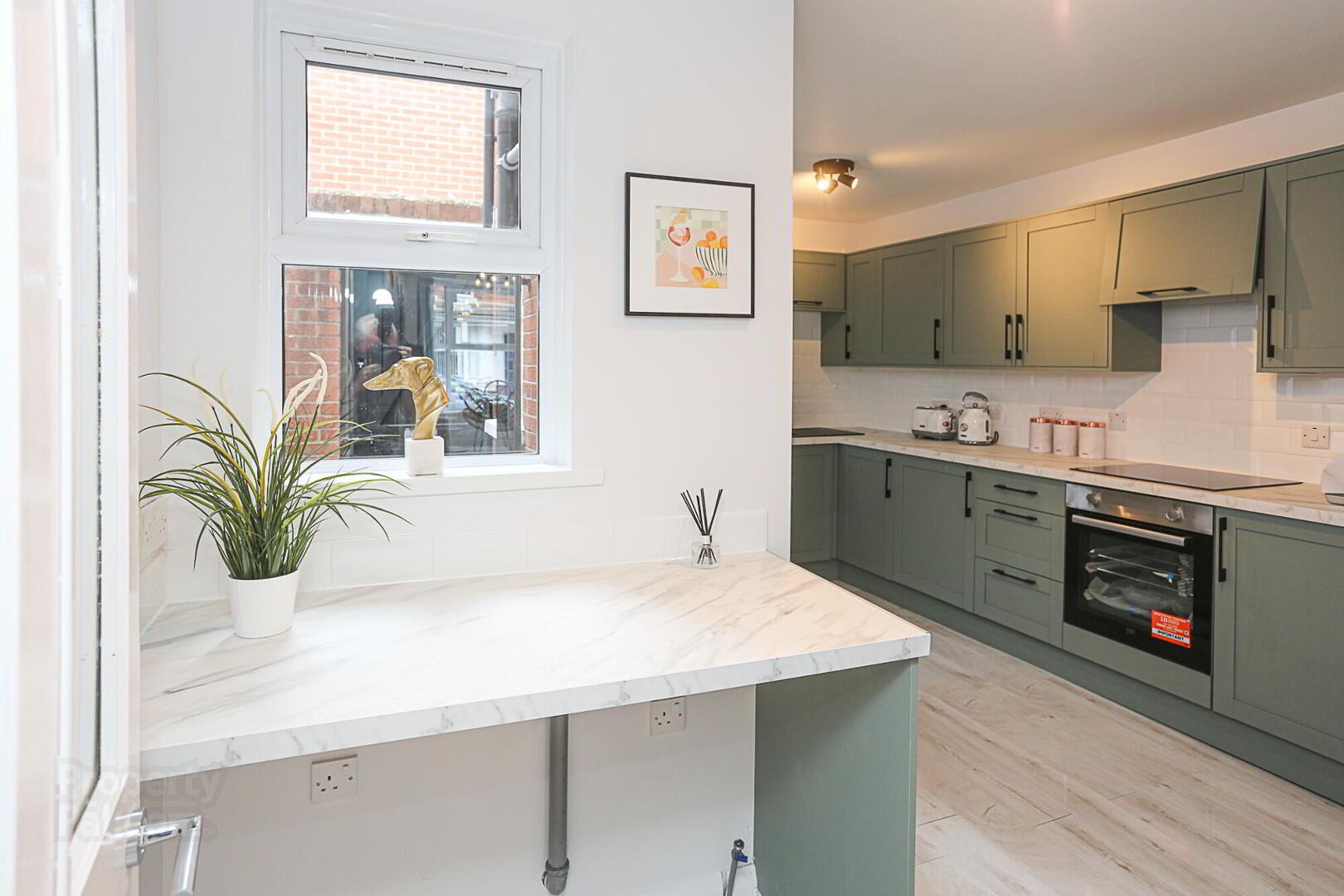 68 Omeath Street 11 of 46