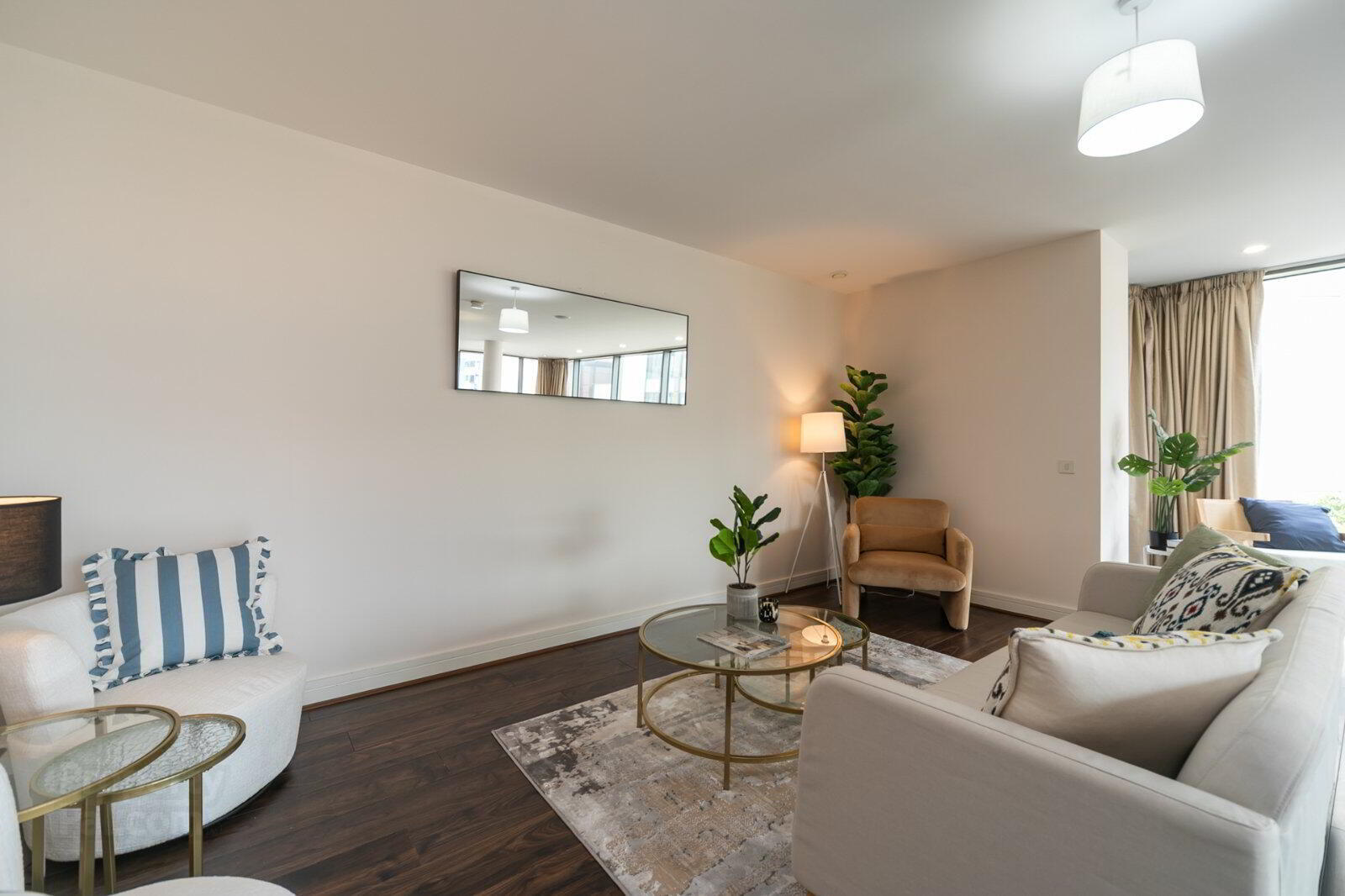Apartment 9.16 The Arc 2i Queens Road 3 of 12