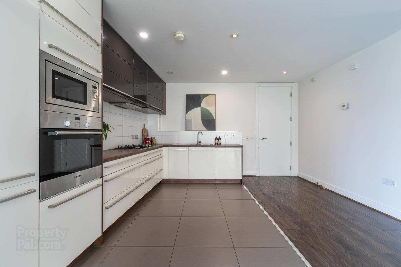 Apartment 9.16 The Arc 2i Queens Road 6 of 12
