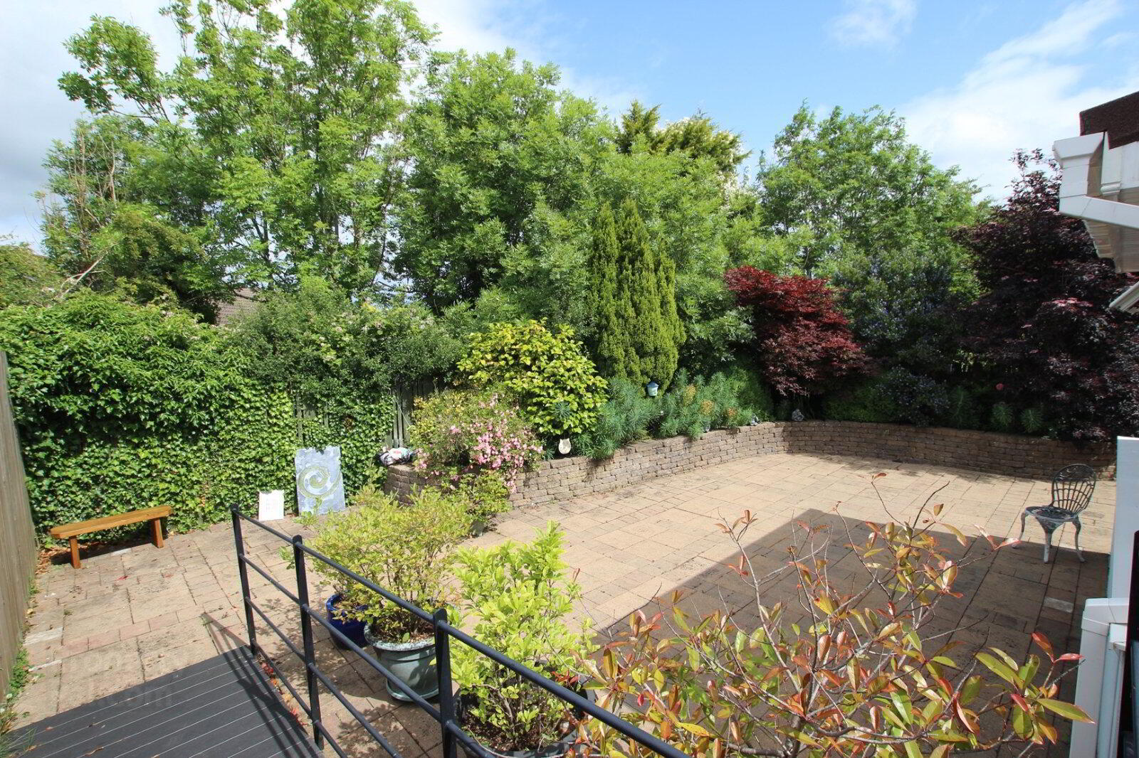 8 Hightown Rise 15 of 17
