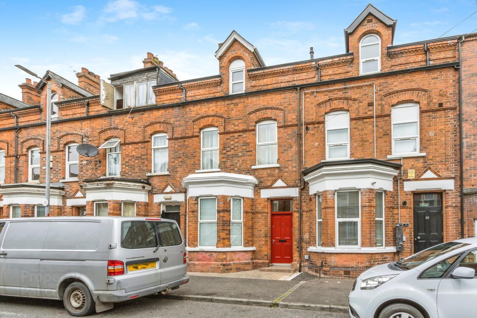 25 Fitzroy Avenue 1 of 20