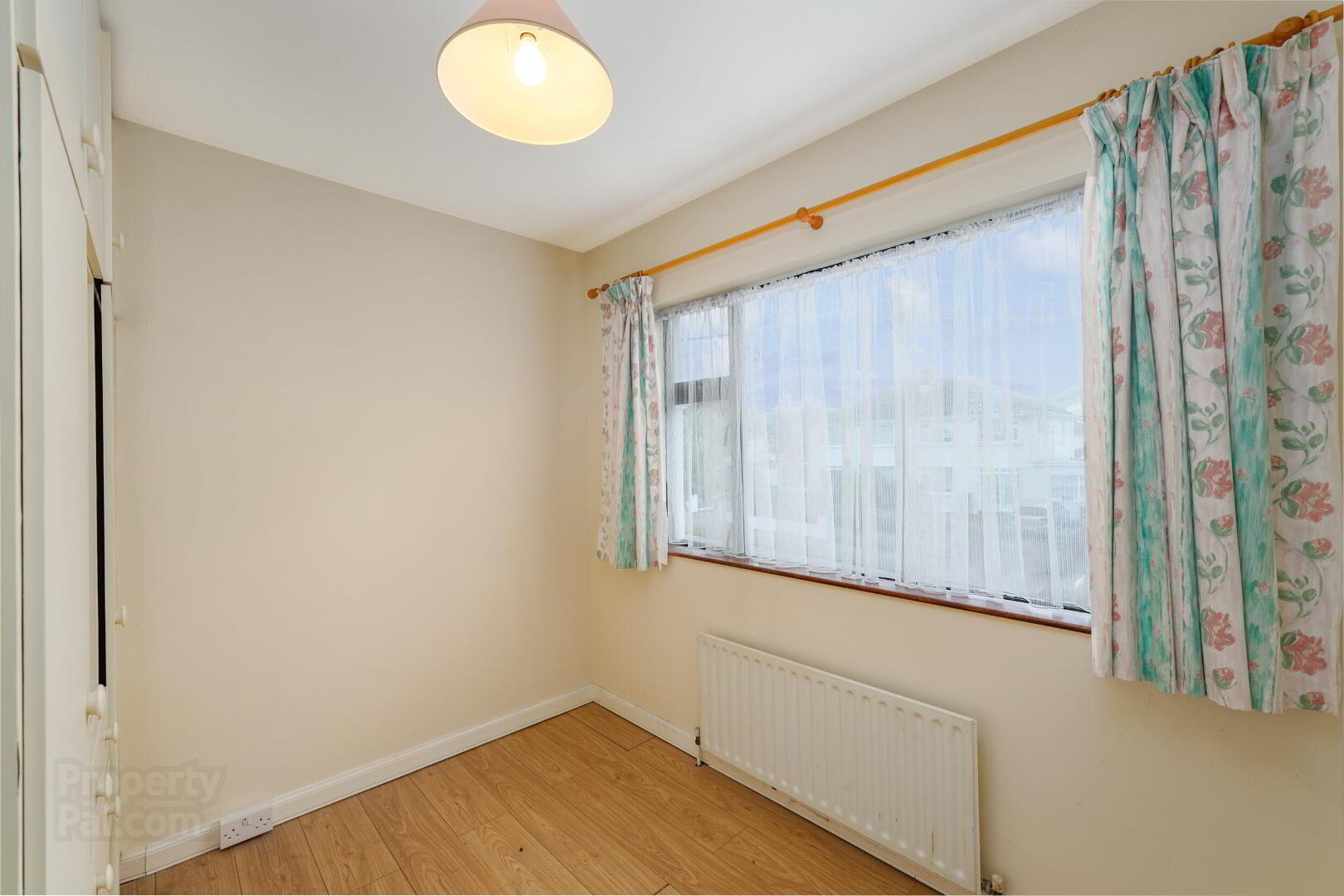 69 Mellowes Avenue 16 of 19