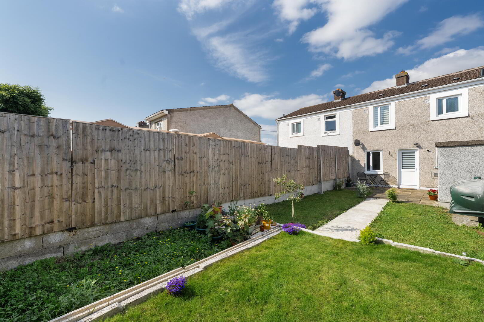 8 Tymon North Green 35 of 37