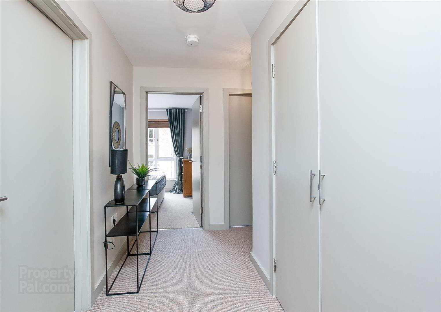 Apt 8b Altona Place, 218 Belmont Rd 3 of 17