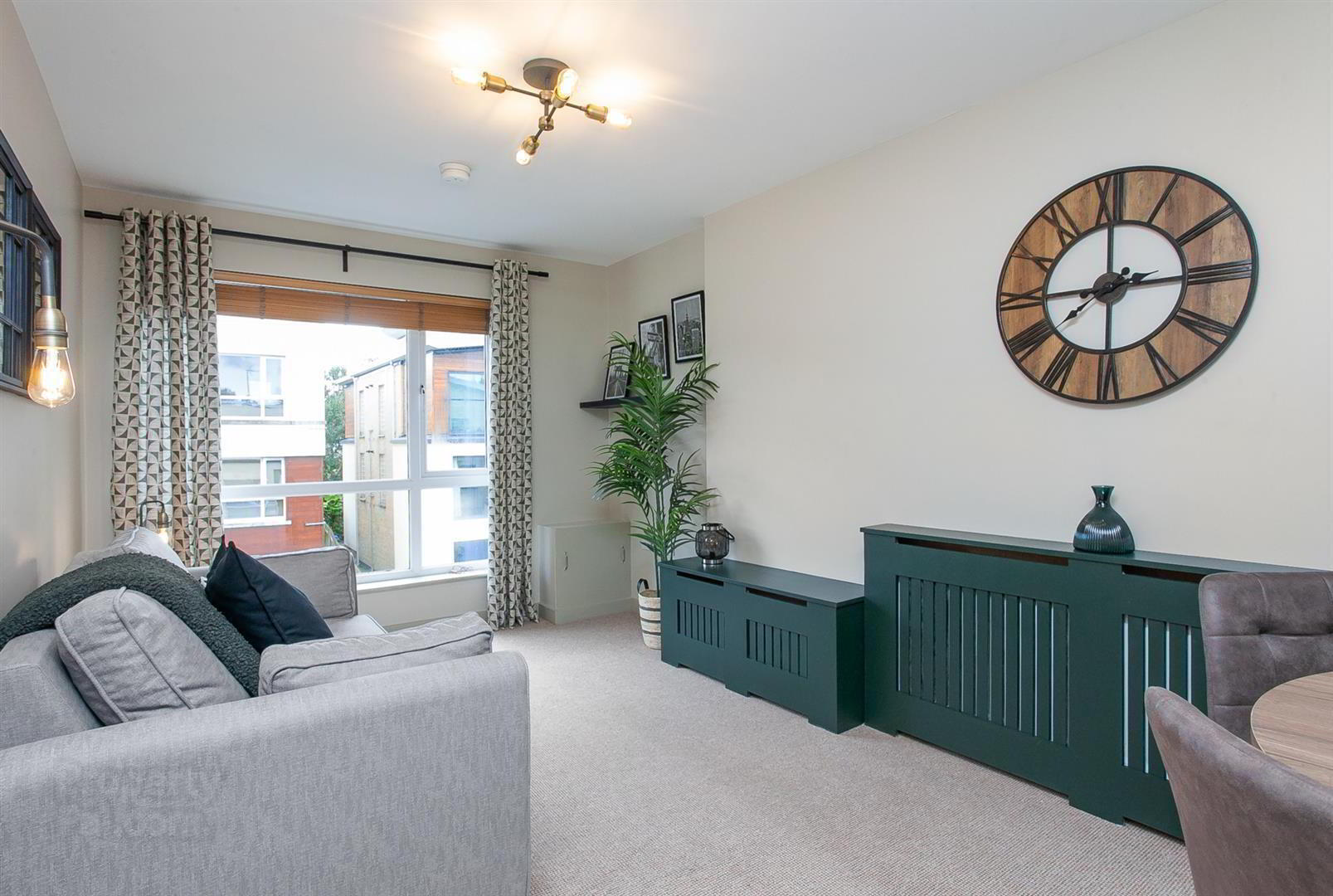 Apt 8b Altona Place, 218 Belmont Rd 4 of 17