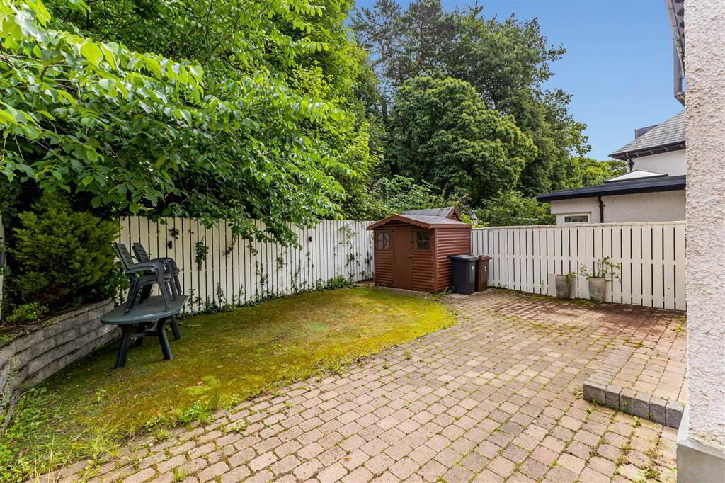 2 Danesfort Park Court 23 of 24