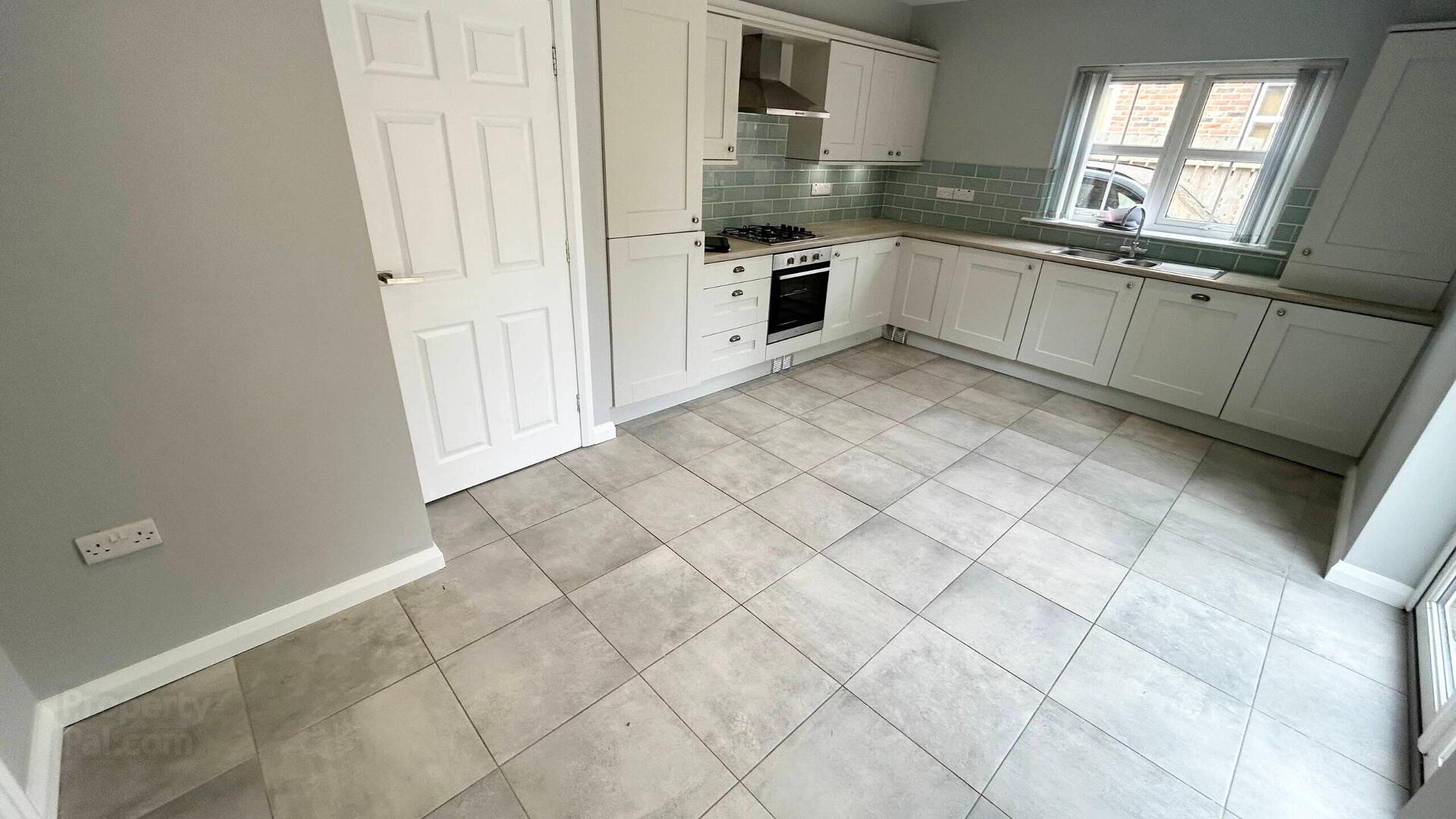 46 Greenhall Park 4 of 15