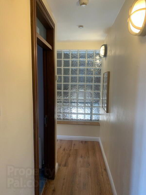 Apt 2, 94 Stranmillis Road 6 of 9