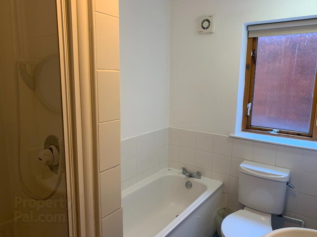 Apt 2, 94 Stranmillis Road 7 of 9