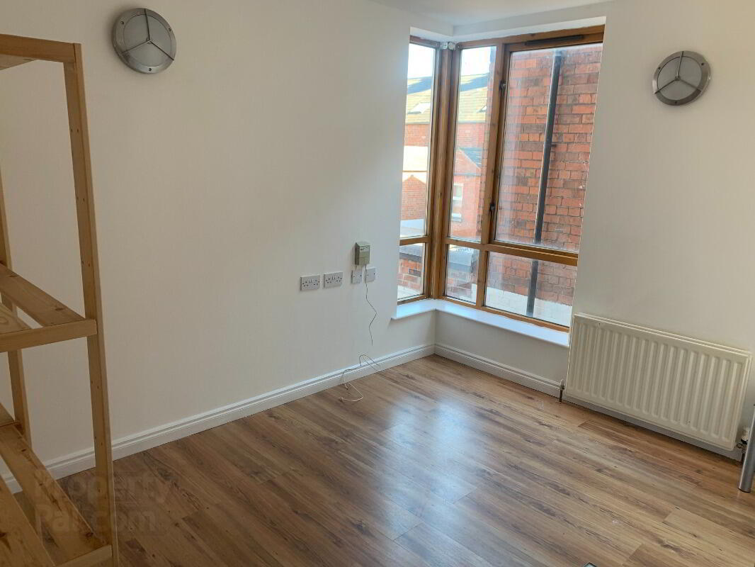 Apt 2, 94 Stranmillis Road 9 of 9