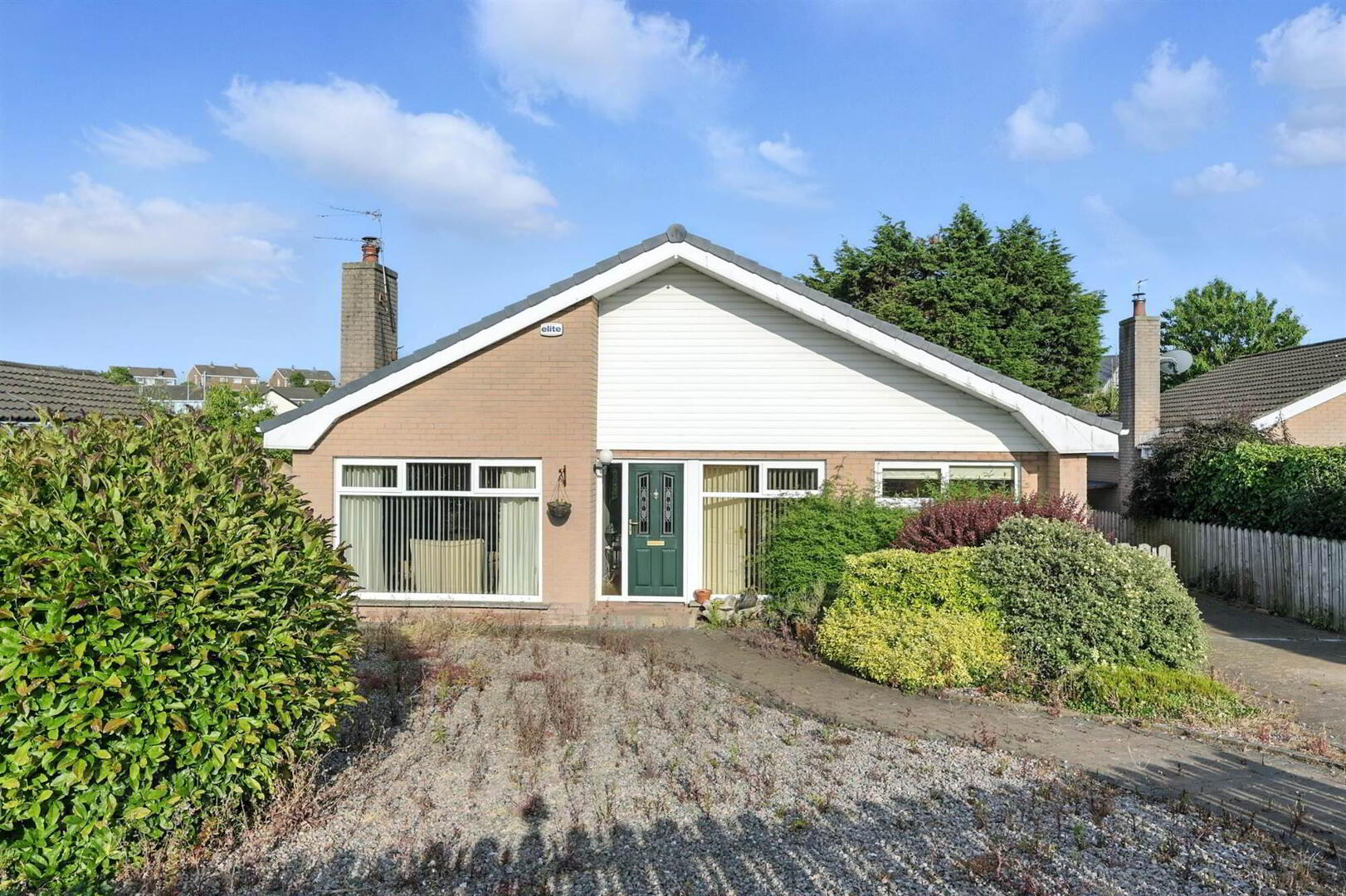5 Navar Drive 1 of 15