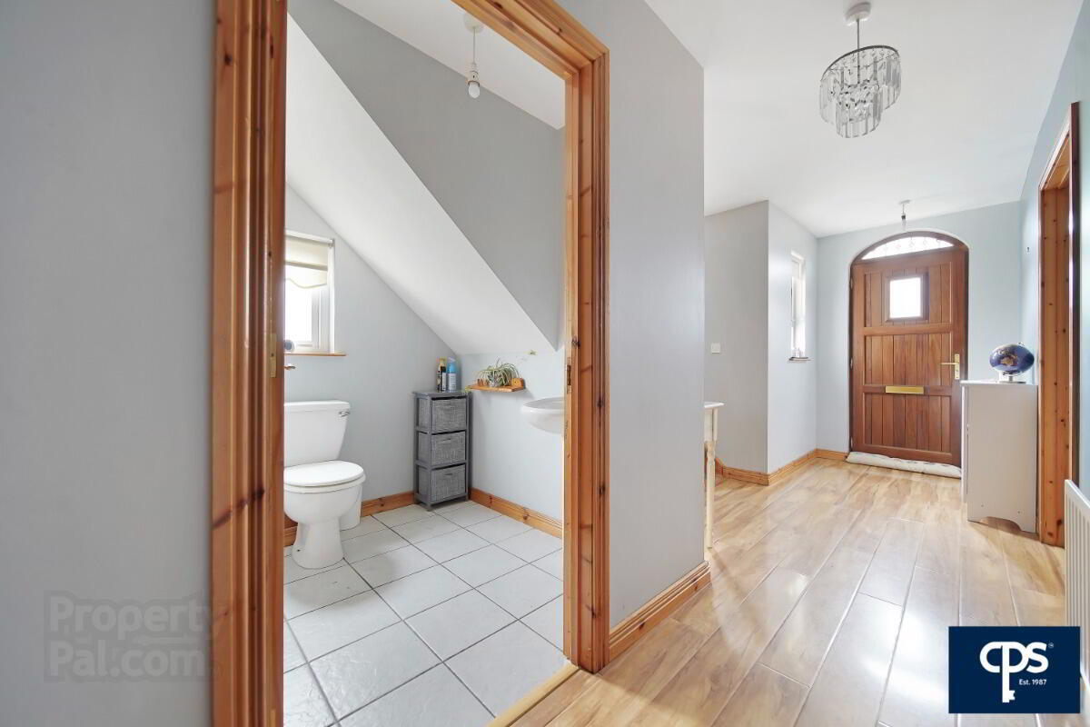 12 Slieveard Court 4 of 30