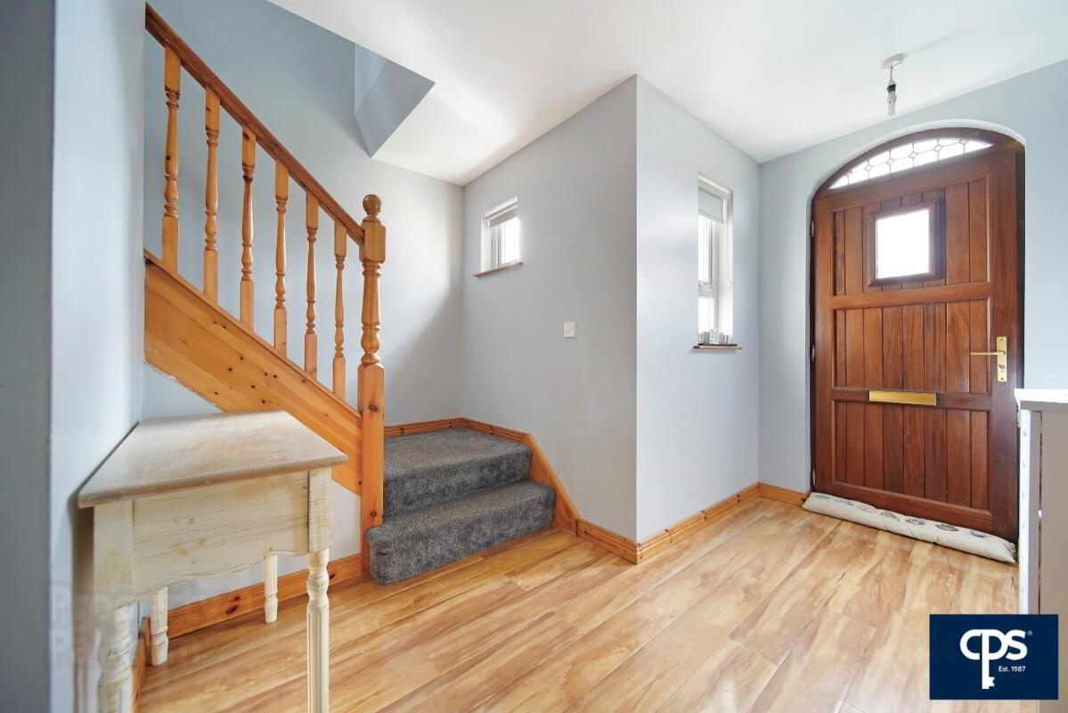 12 Slieveard Court 3 of 30