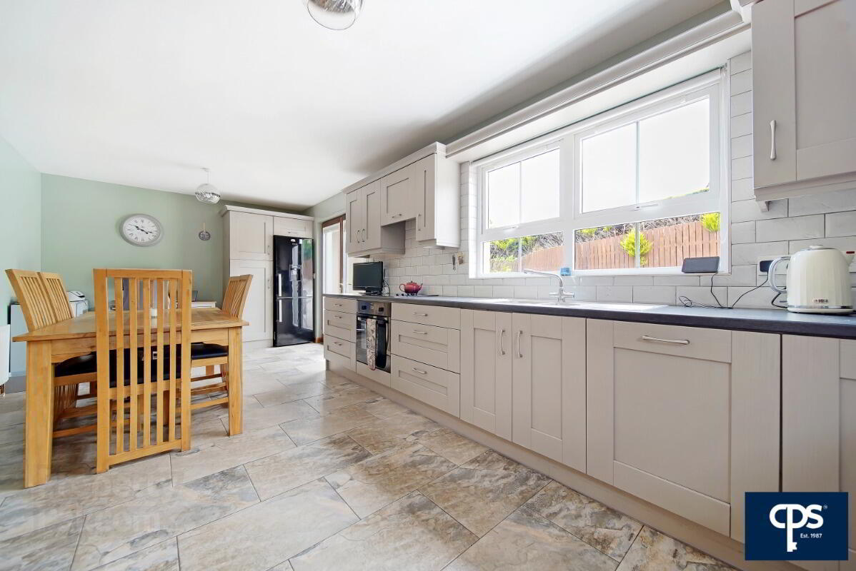 12 Slieveard Court 9 of 30