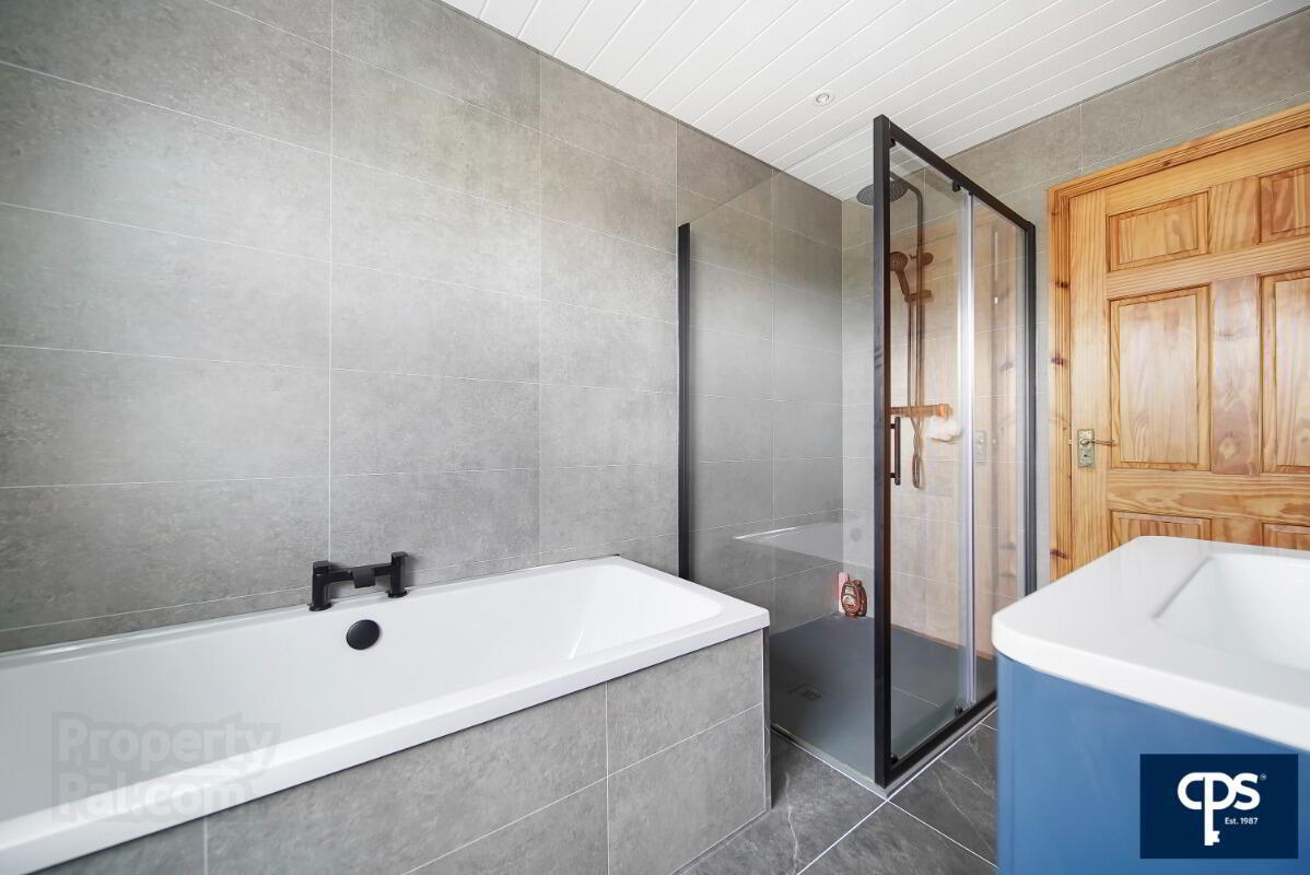 12 Slieveard Court 24 of 30