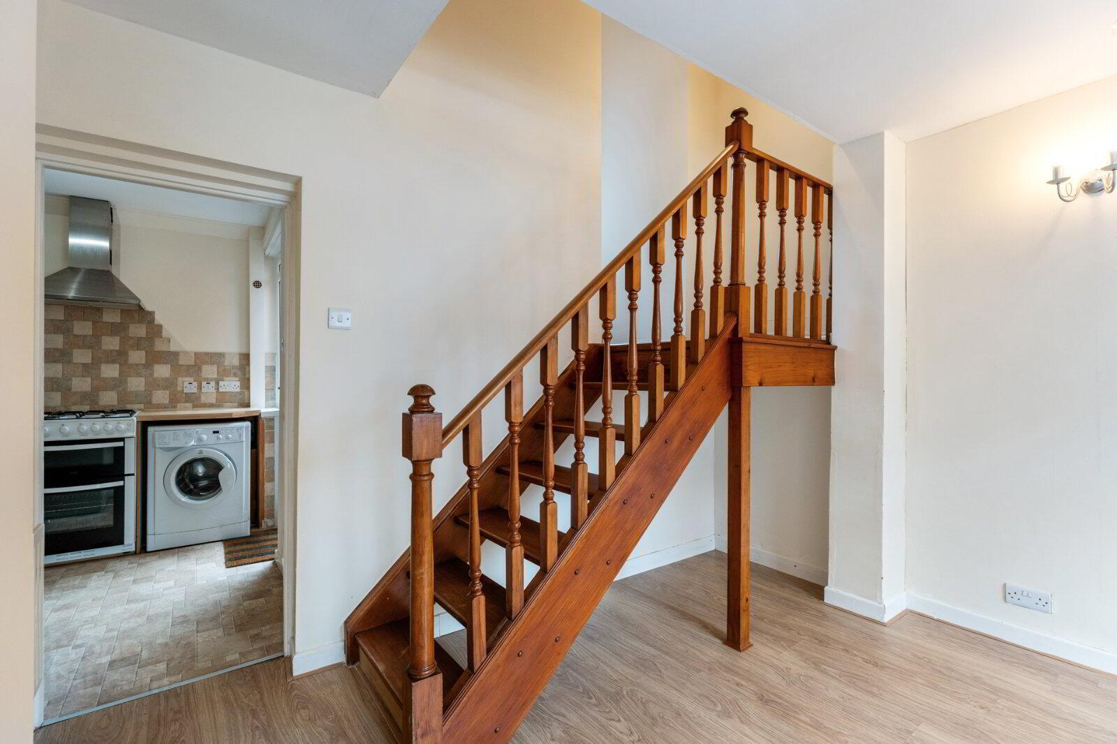 27 Spencer Street 5 of 18