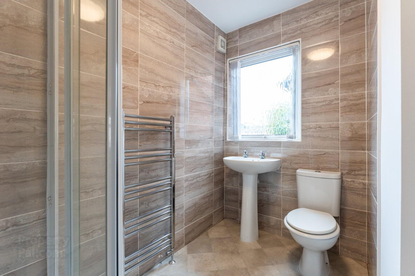 27 Spencer Street 13 of 18