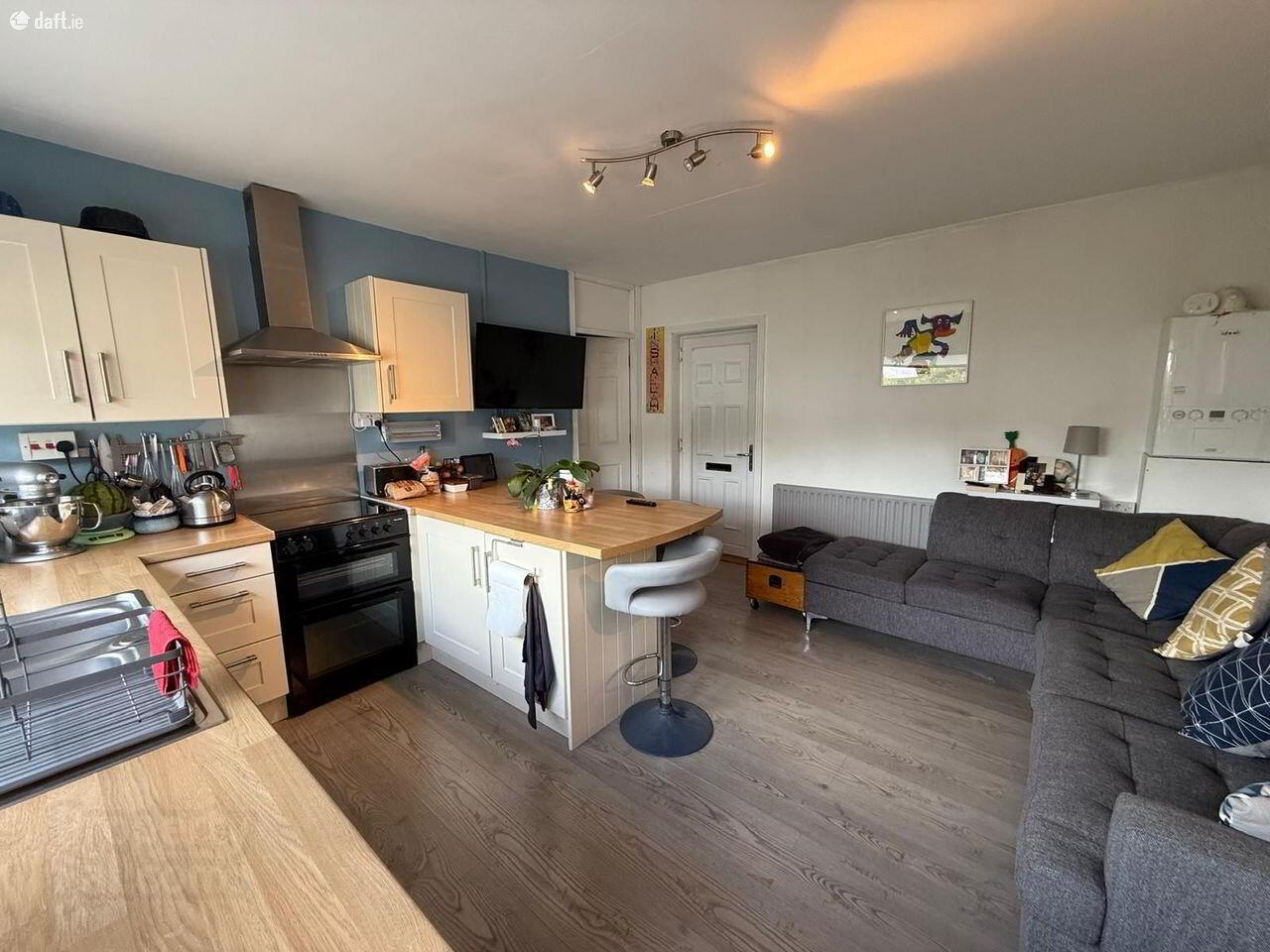 Saint Catherines, 35 Riverview Estate 12 of 20