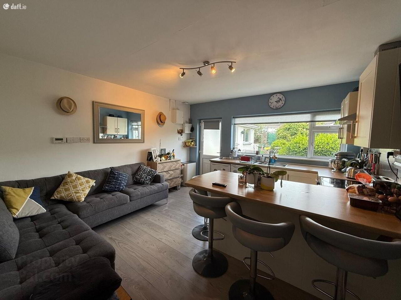 Saint Catherines, 35 Riverview Estate 13 of 20