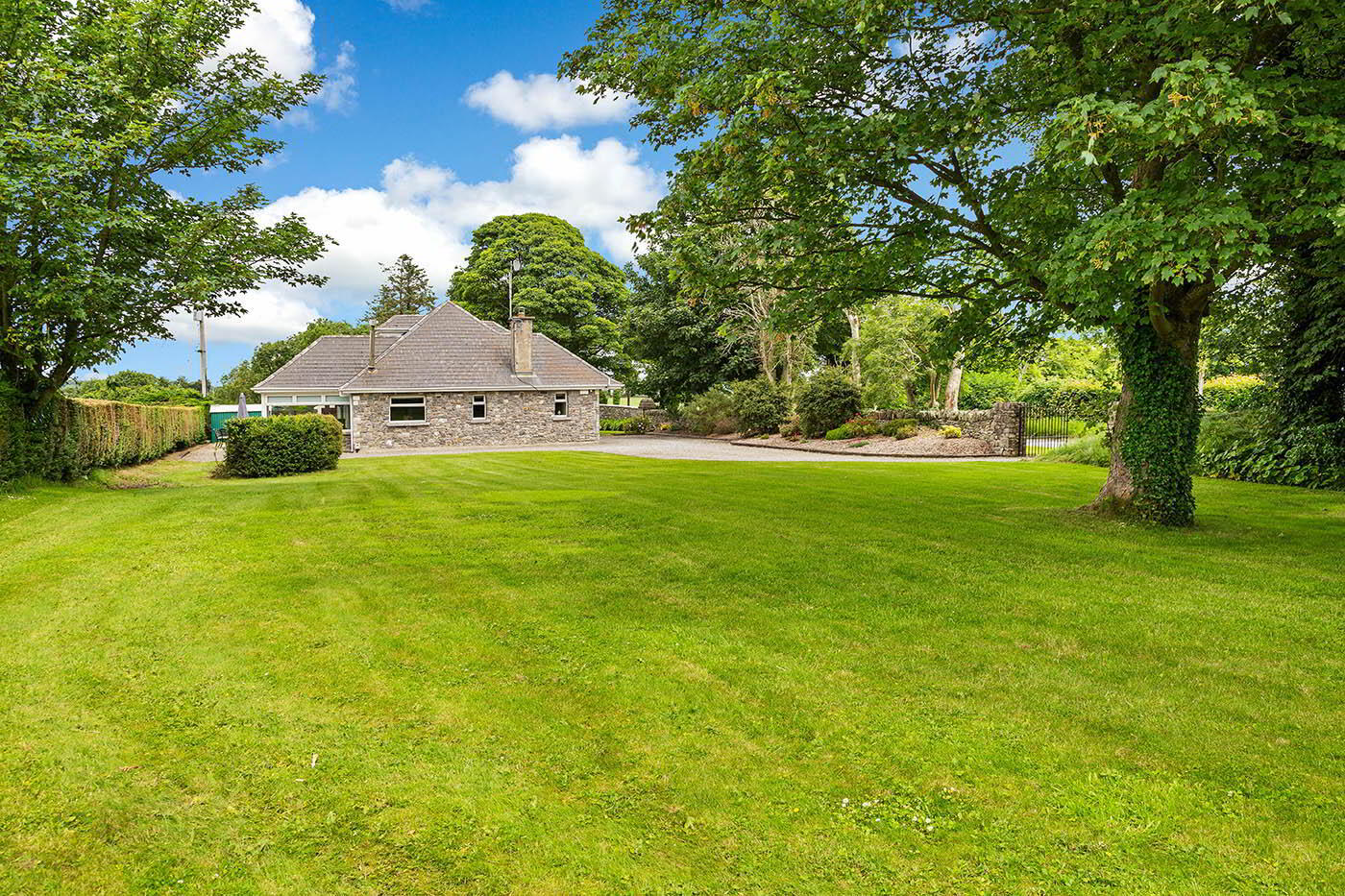 The Gate Lodge Carrickbaggot A92 Dt80 41 of 48
