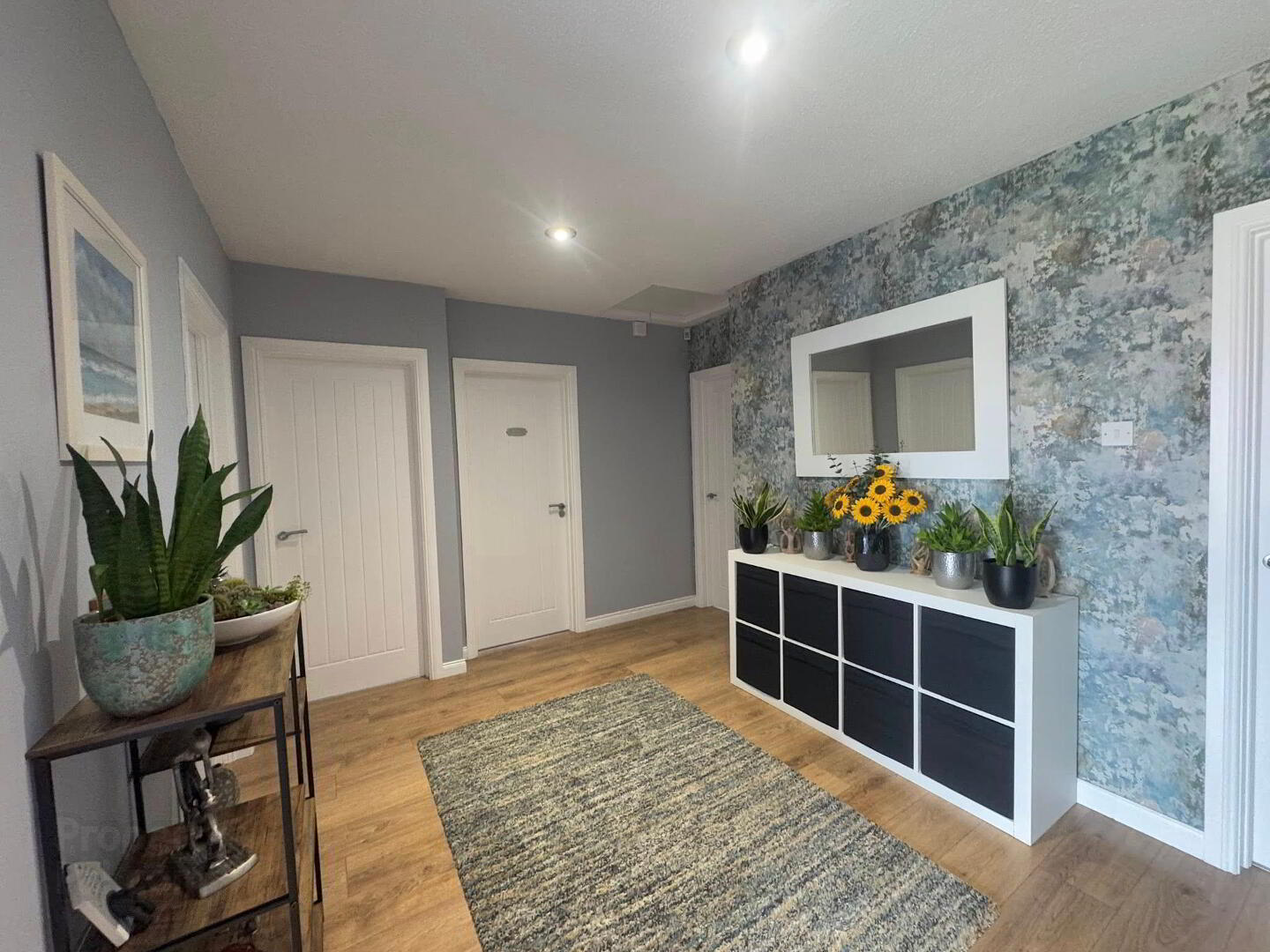 3 Downview Crescent 17 of 42