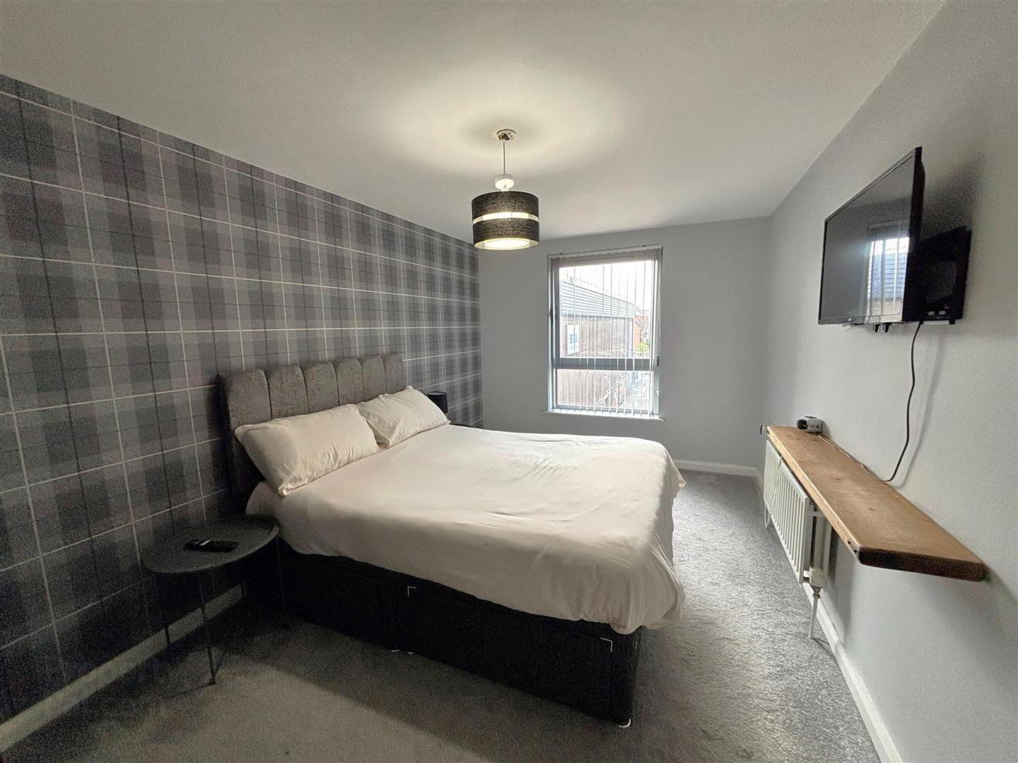 Apt 7, 109 Shankill Road 19 of 20