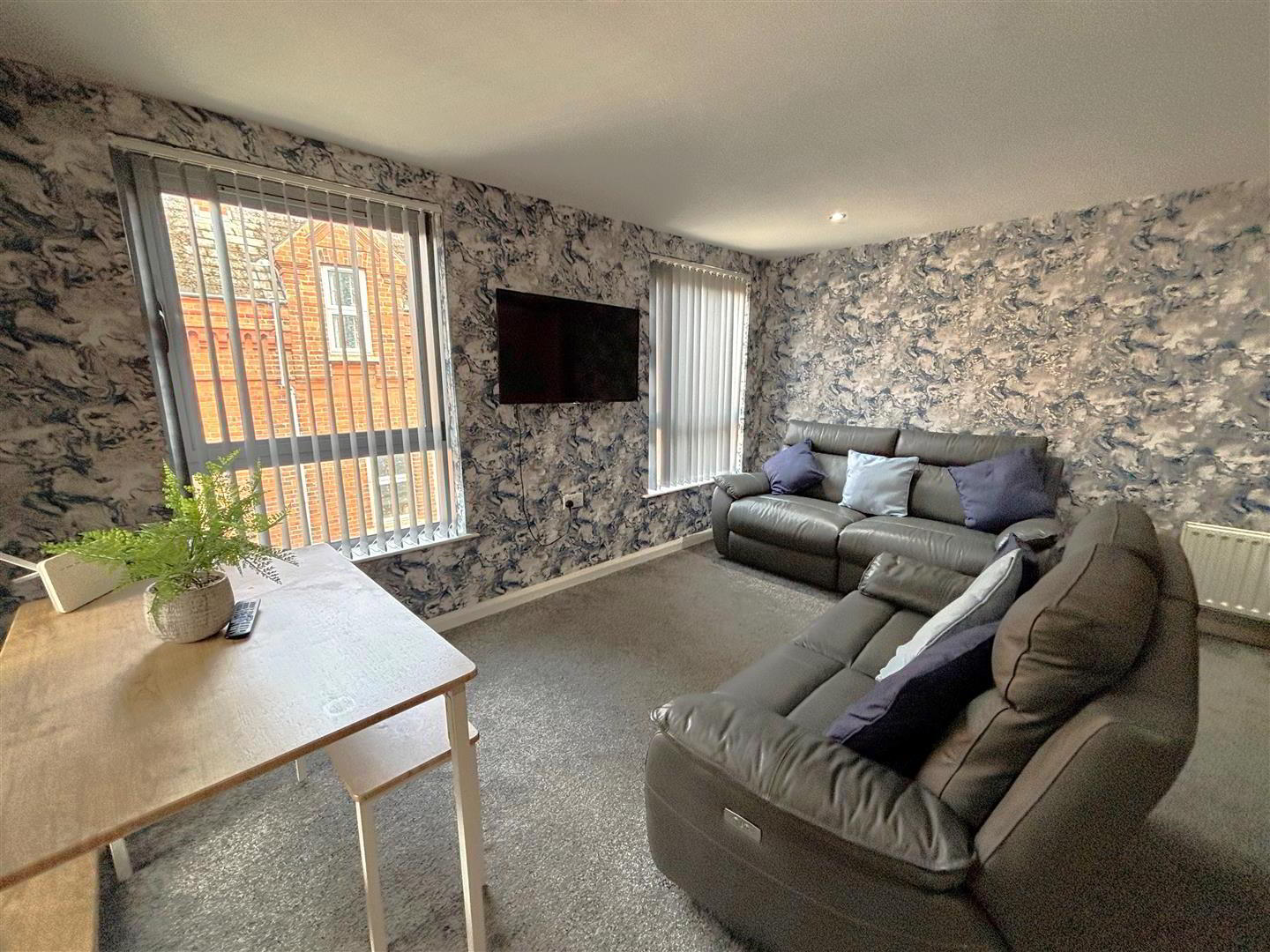 Apt 7, 109 Shankill Road 10 of 20