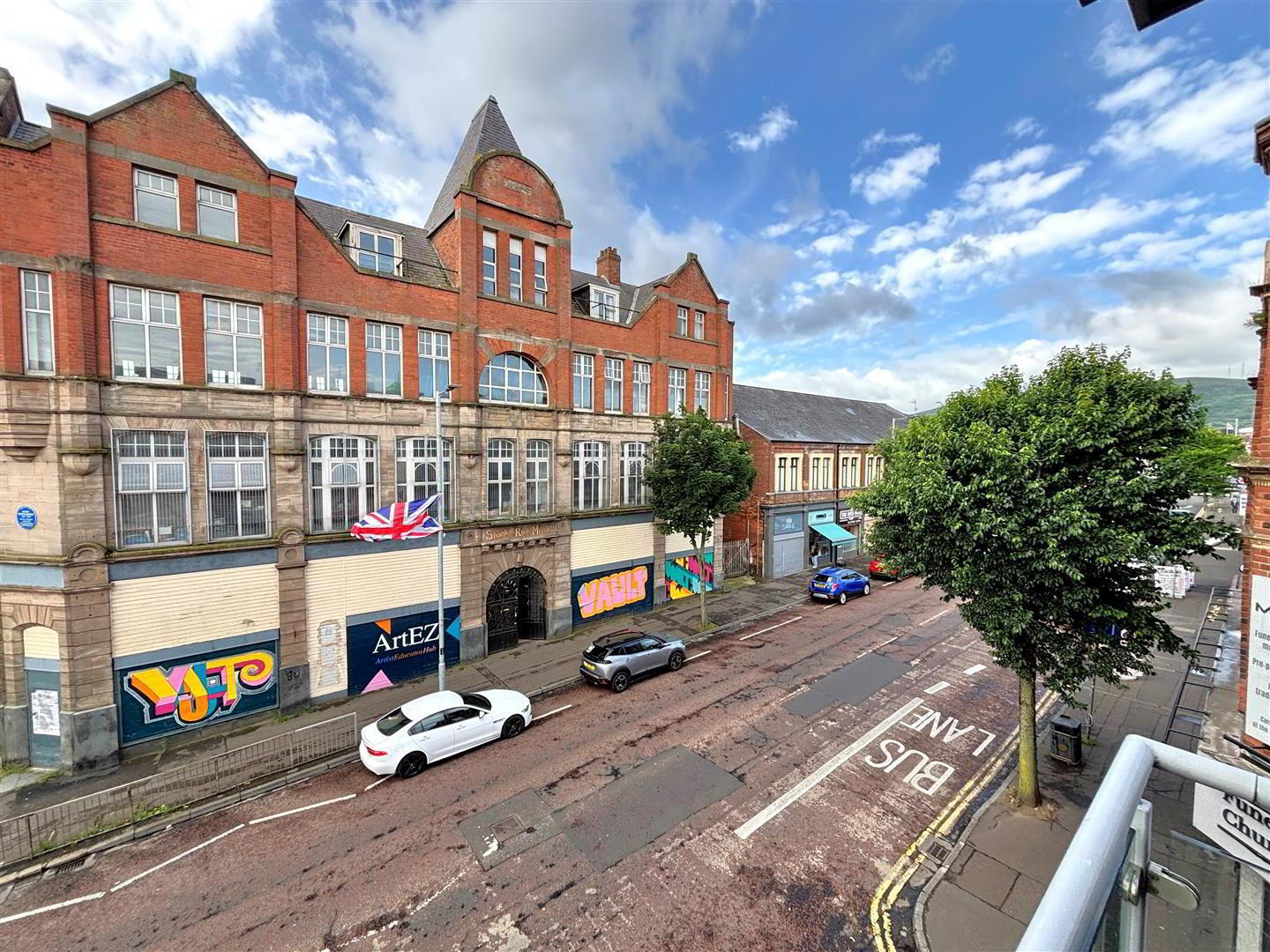 Apt 7, 109 Shankill Road 13 of 20