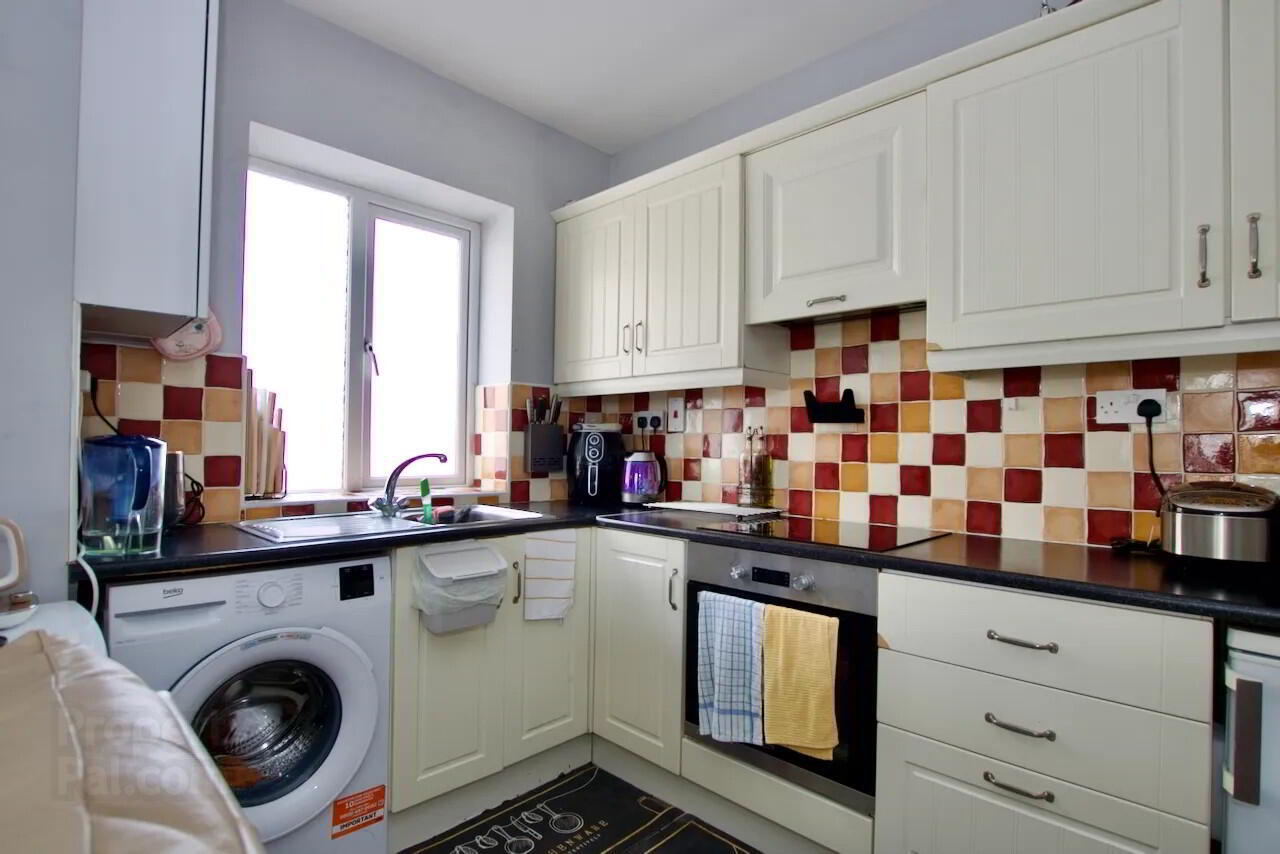 23 Ankers Court 16 of 19