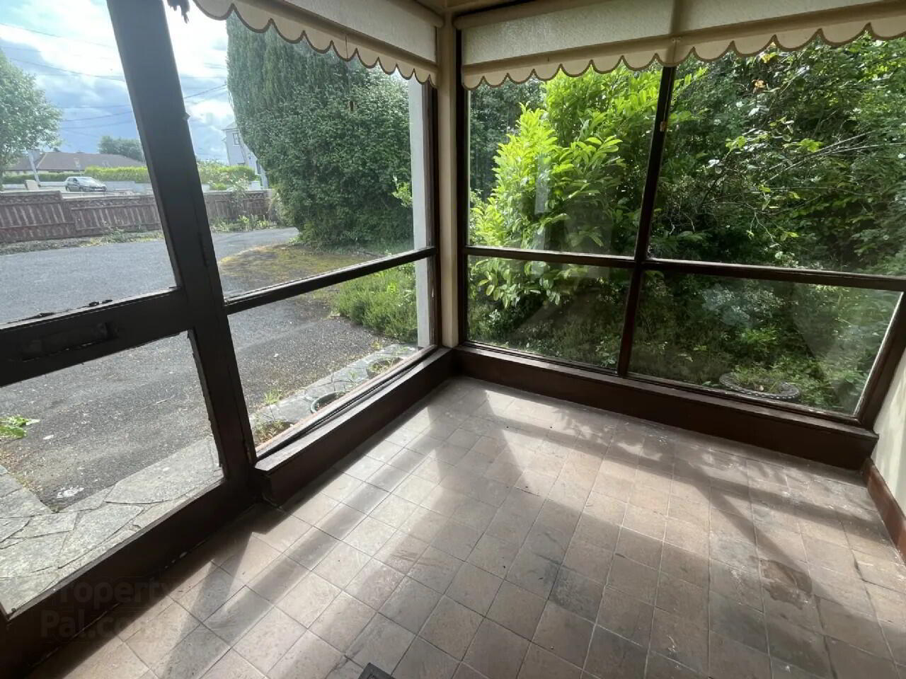 property description image