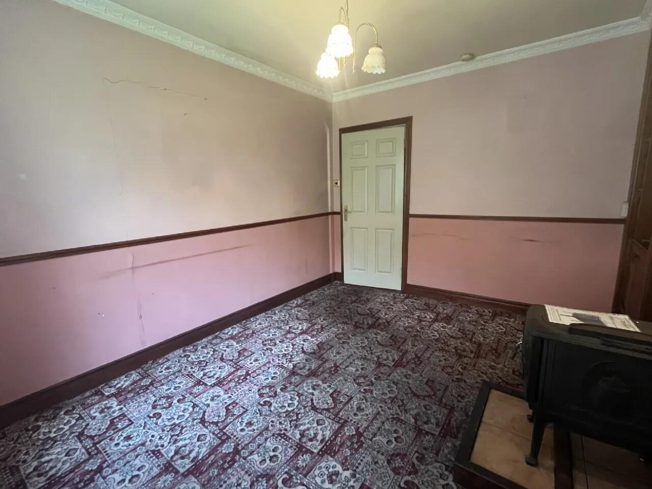 Corner View 8 of 22