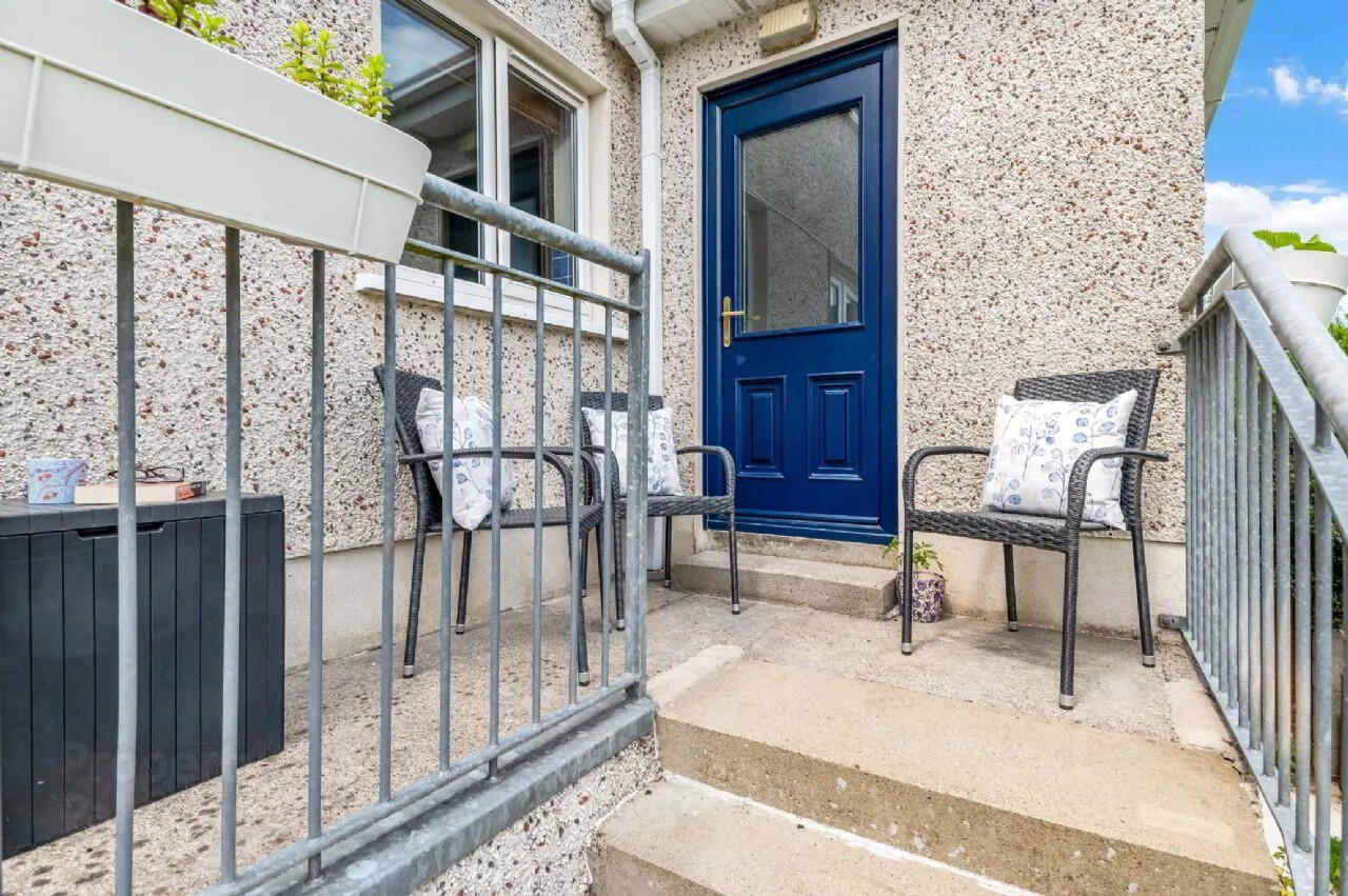 27 Priory Gate 20 of 20