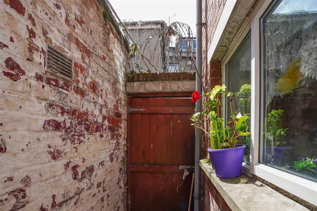 35 Damascus Street 11 of 11