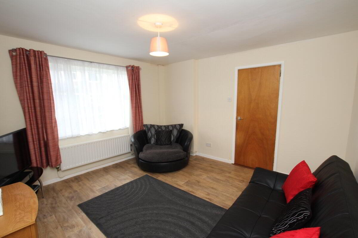 6 Bawnmore Grove 3 of 9