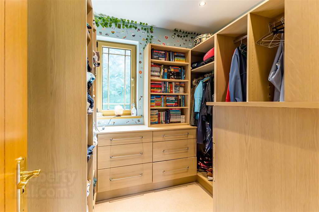 27a Deramore Park 19 of 33