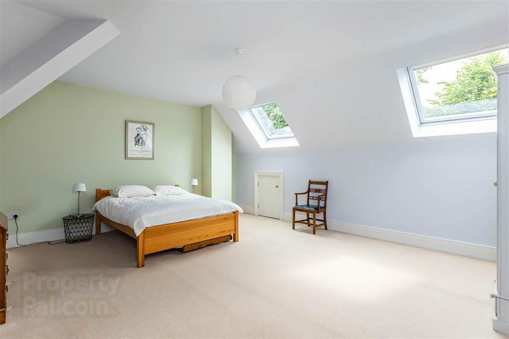 27a Deramore Park 25 of 33
