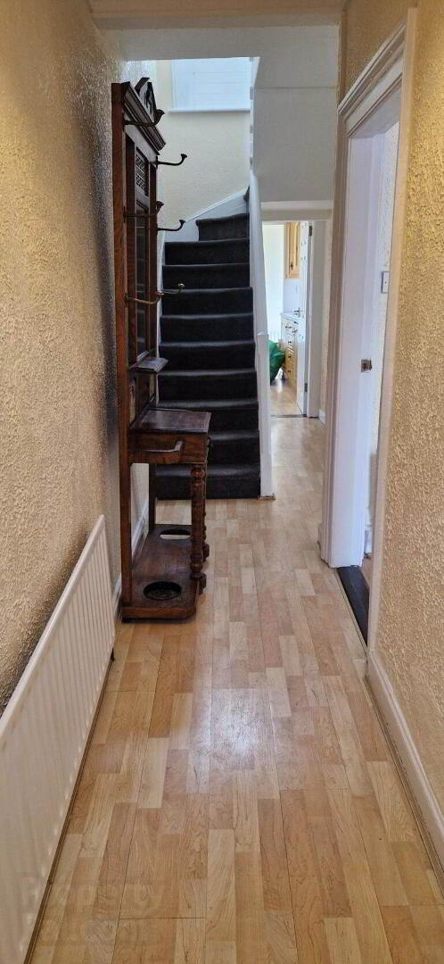 property description image