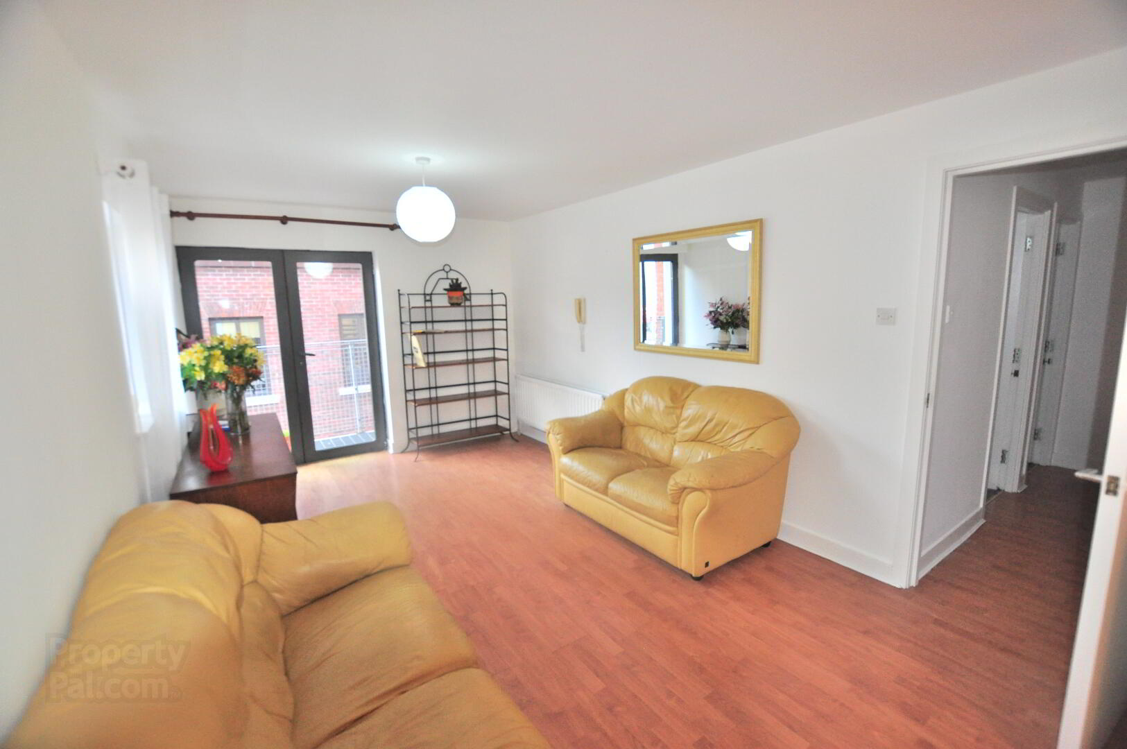 Apt 12 Citygate, Sussex Place 3 of 13