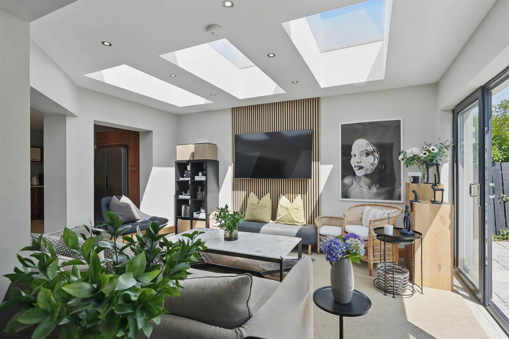 57 Kensington Road 11 of 37