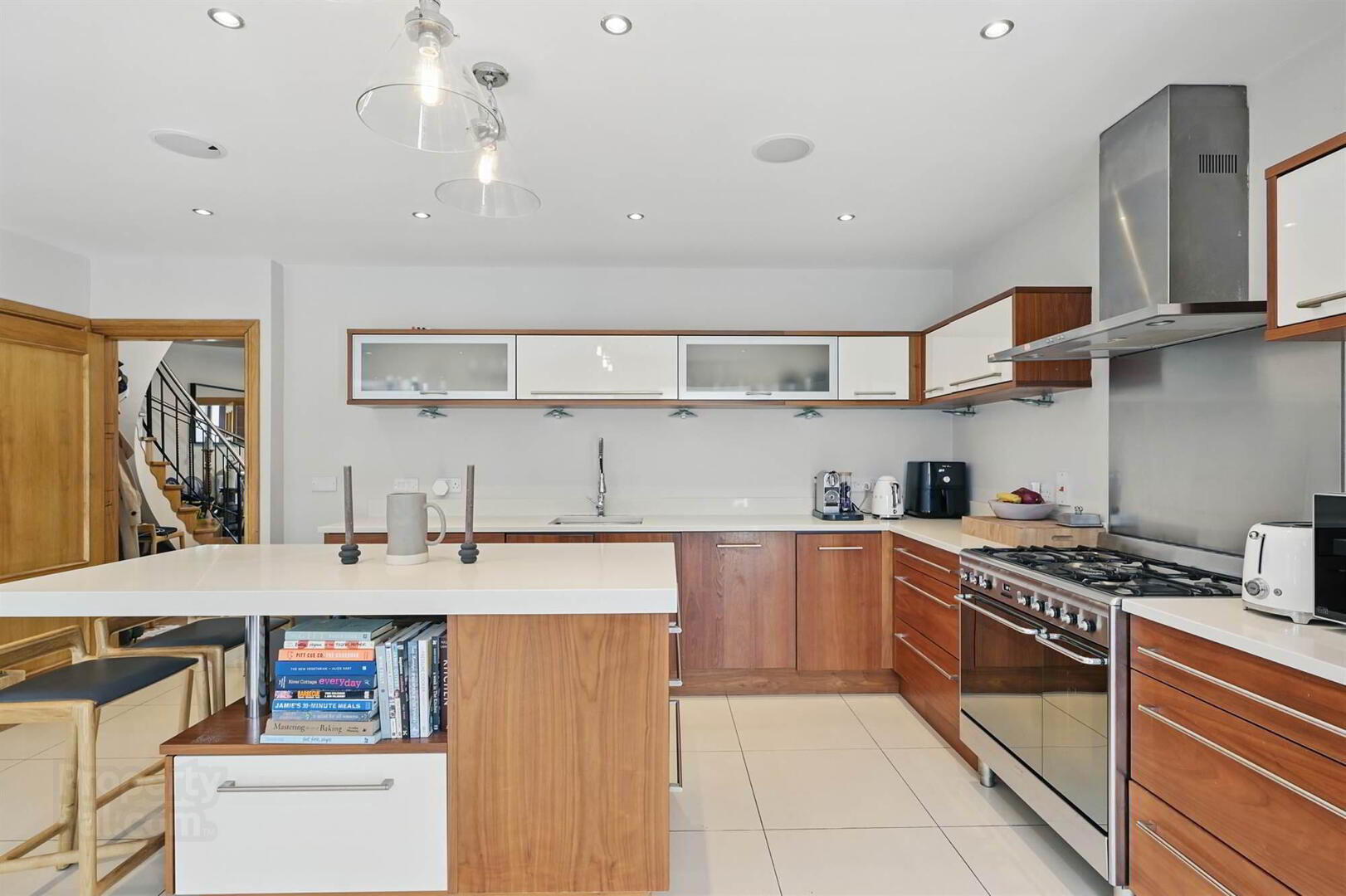 57 Kensington Road 13 of 37