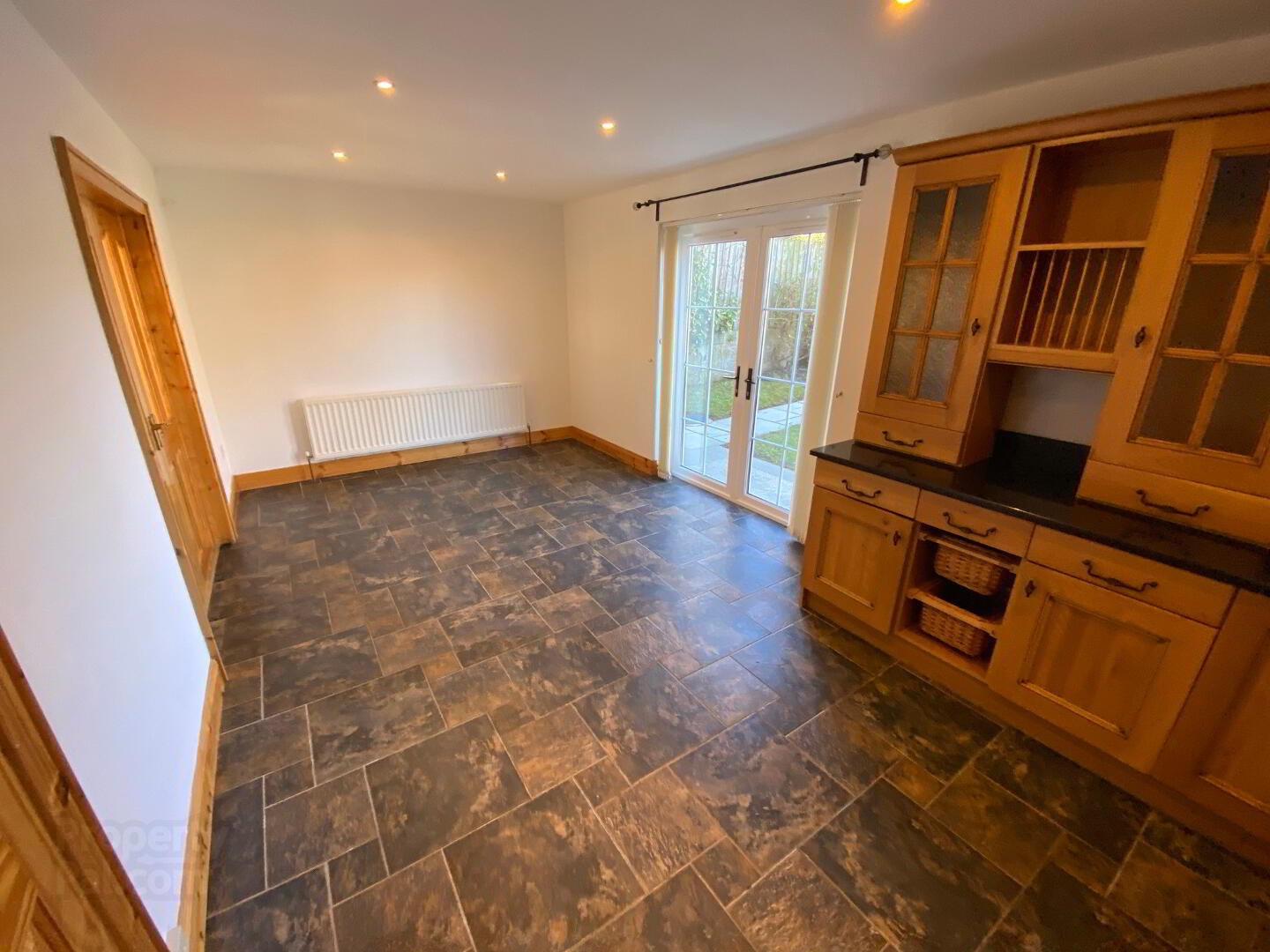 Woodvale Grove 8 of 20