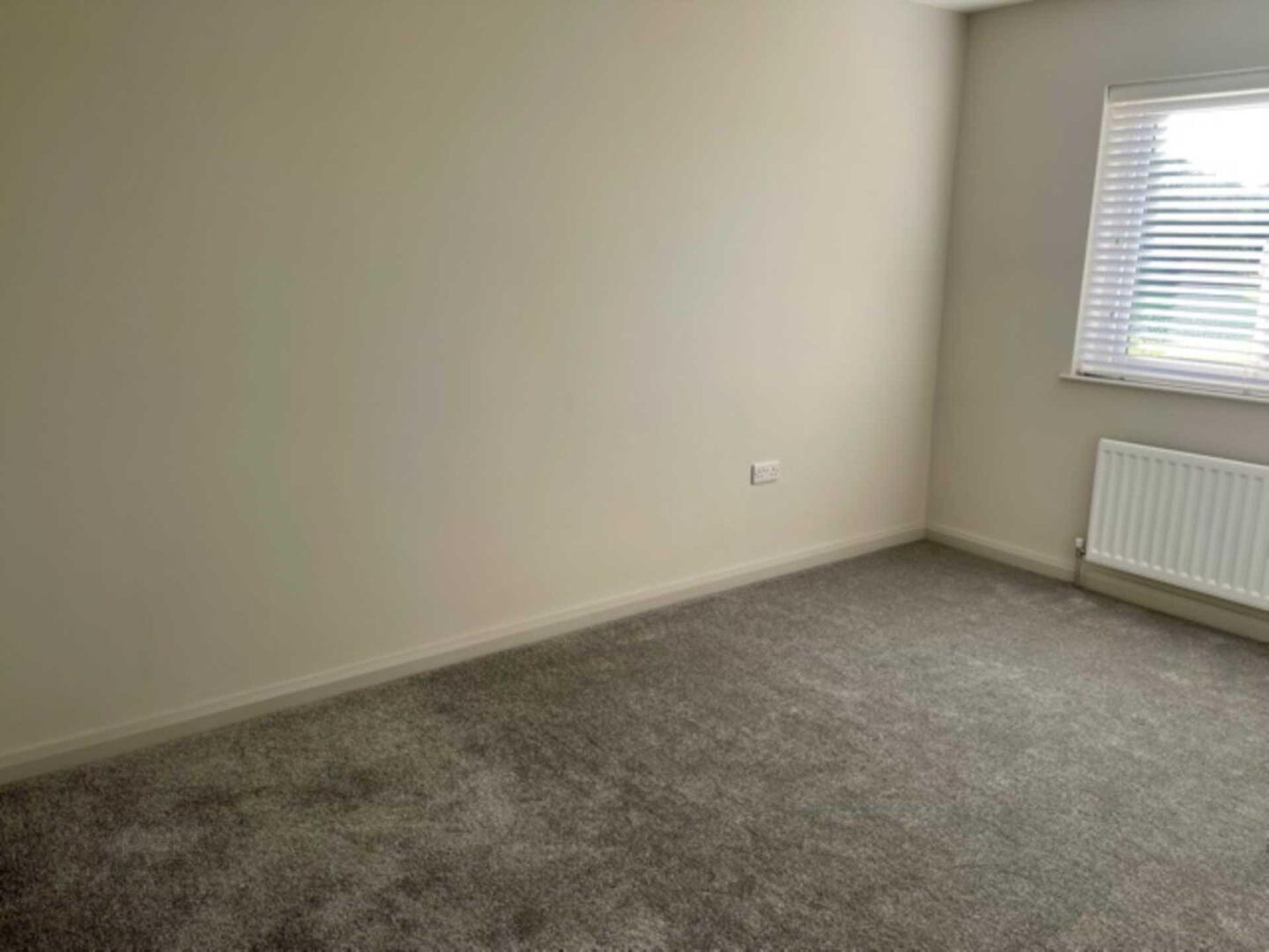 42 Bachelors Park 15 of 21