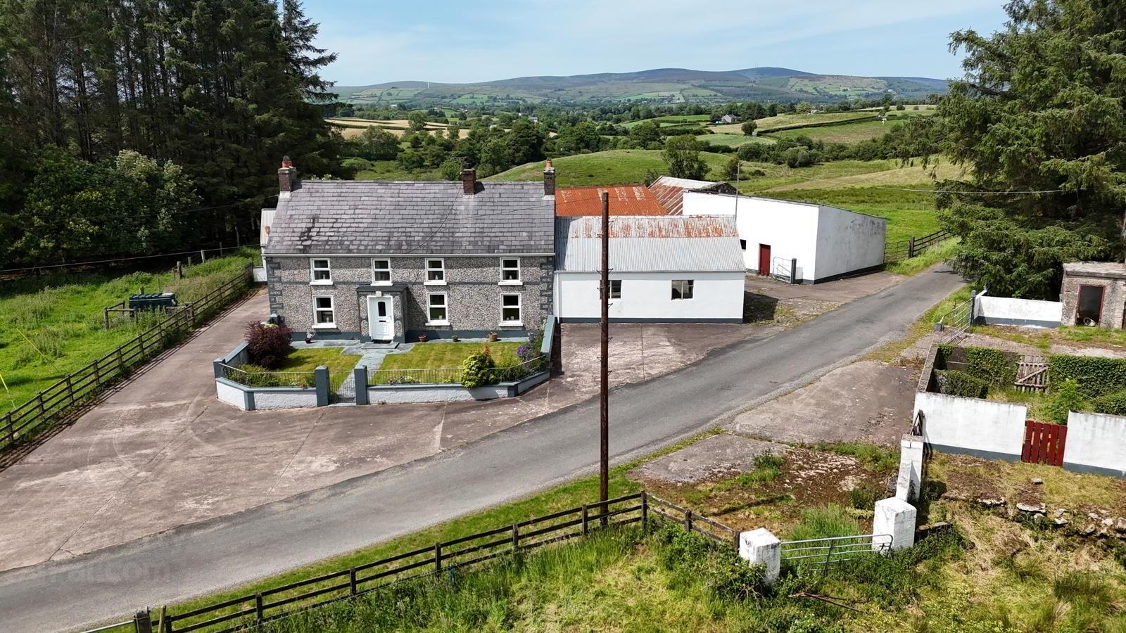 6 Merchantstown Road 3 of 36
