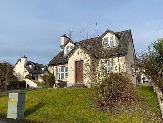 19 Blacksgrove 1 of 12