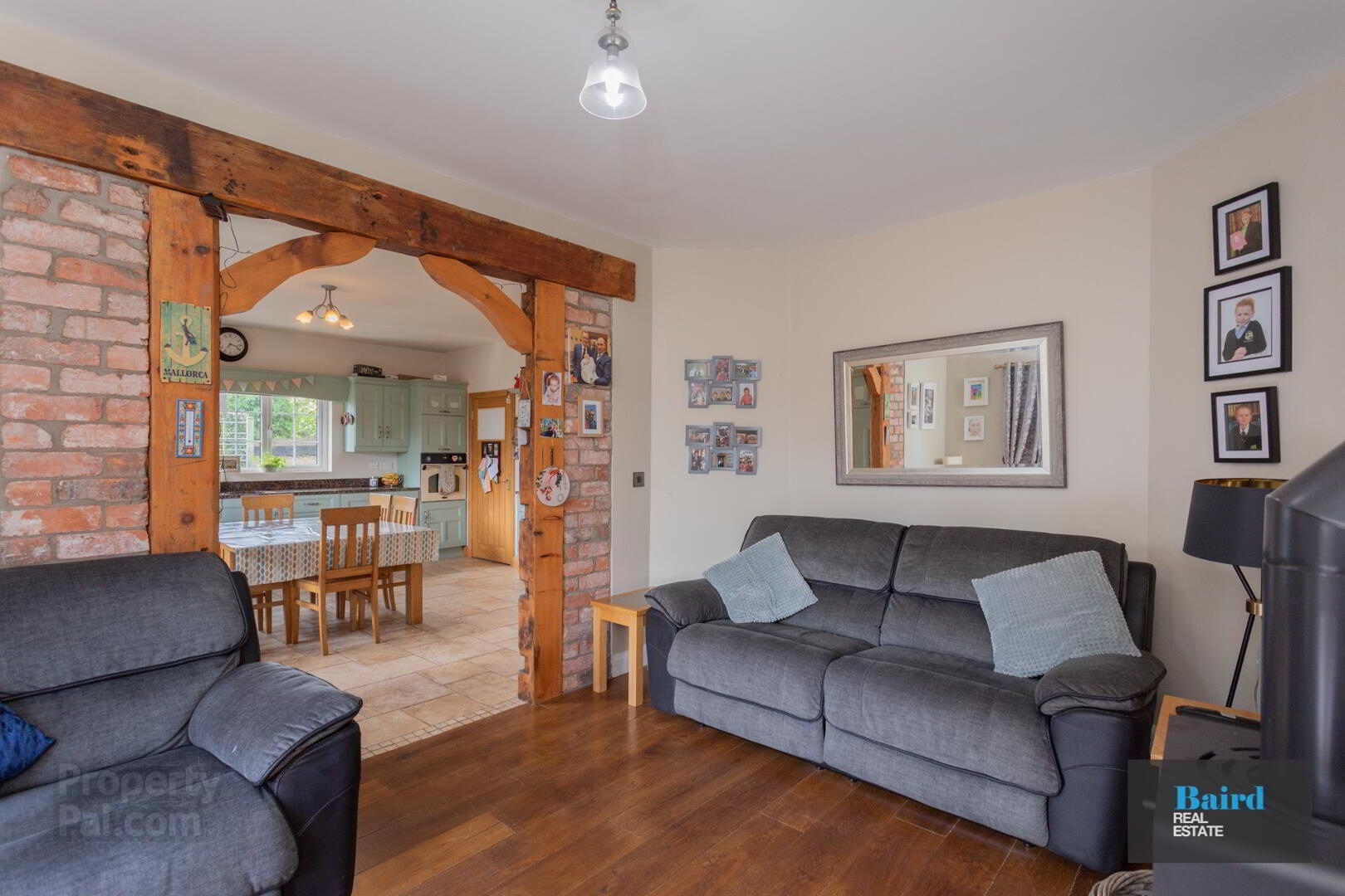37a Cadian Road 32 of 58