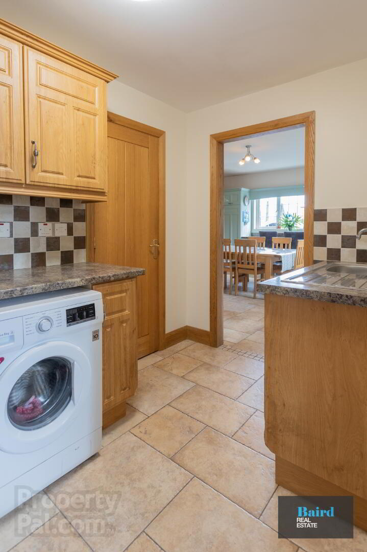 37a Cadian Road 35 of 58