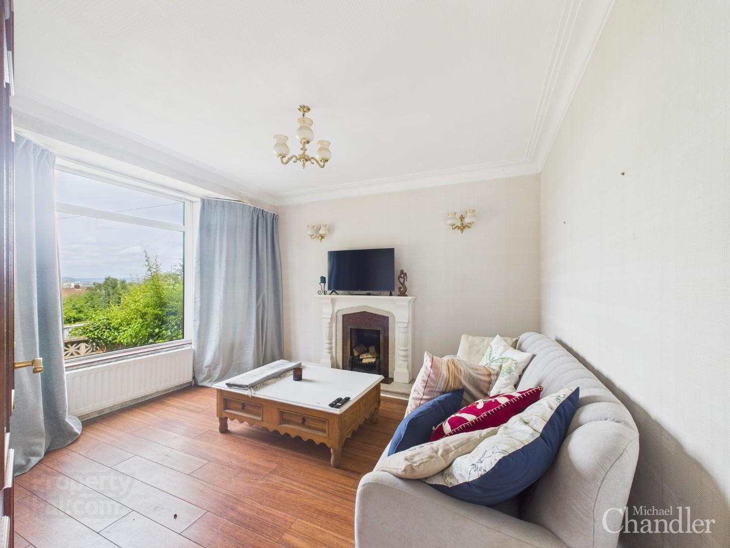 116 Upper Knockbreda Road 3 of 17
