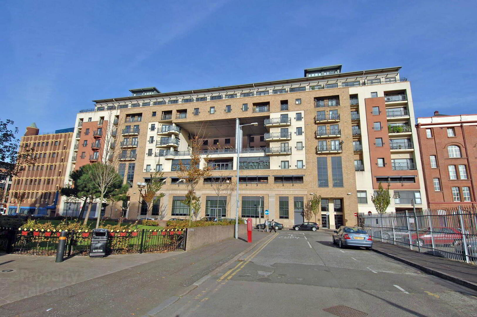 Apt 404 Park Avenue, 12 Bankmore Street 1 of 14