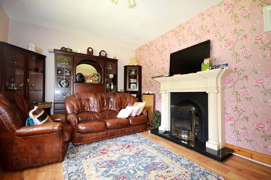 West, End 6 of 16